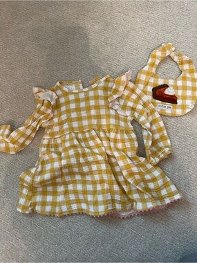 Mud Pie Yellow and White Gingham Dress with Pie Applique Bib